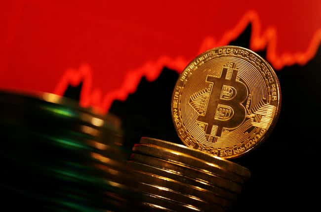 比特币5万关口横盘，减半前或迎震撼回撤？