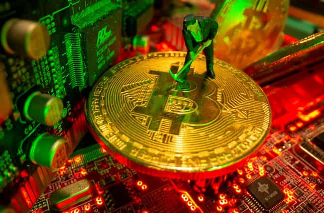 CoinShares报告揭示：比特币挖矿成本高达49,500美元，直接购买BTC更经济