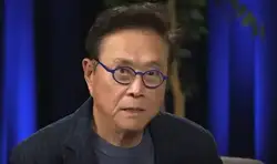 巴菲特悄然买入黄金，市场崩盘或已在即！