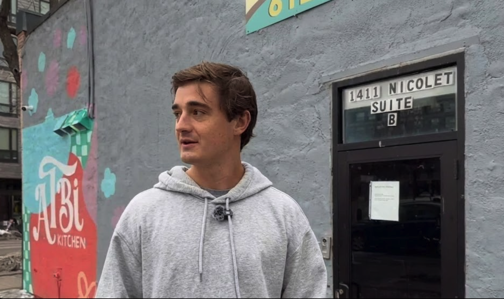 23岁记者Nick Shirley引爆全美：政治丑闻如何变身560万美元的链上财富？