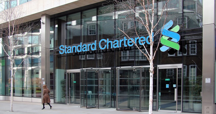 突发!渣打砍半比特币预测至10万刀 机构买盘枯竭成致命伤