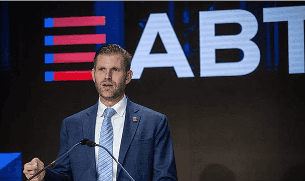 2025年币圈大崩盘:单日蒸发4500亿美元背后的财富绞杀战