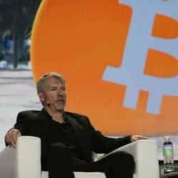 BTC转折在即？头号巨鲸Strategy暂停增持，年底目标15万美元！