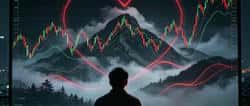 比特币一夜暴涨5%重返8.1万!沃勒“放鸽”引爆11万人爆仓4.6亿,空头血洗之后——这次能站稳吗?