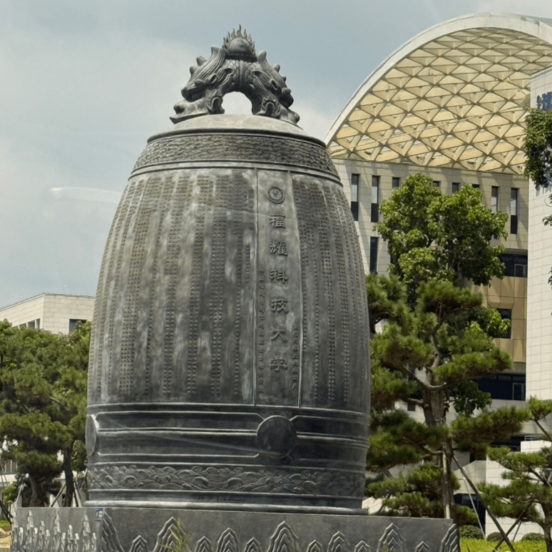 纳指失守22000点引爆加密股抛售：揭秘比特币与科技股联动的三重传导机制