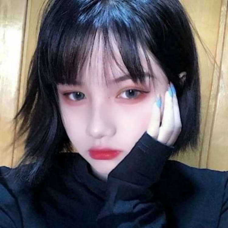 A股延续二八分化：有色资源与核聚变领涨，CPO回调成科技板块隐忧  或  欧美亚太普涨难改A股惯性：权重拖累指数但大宗商品与核聚变多头突围