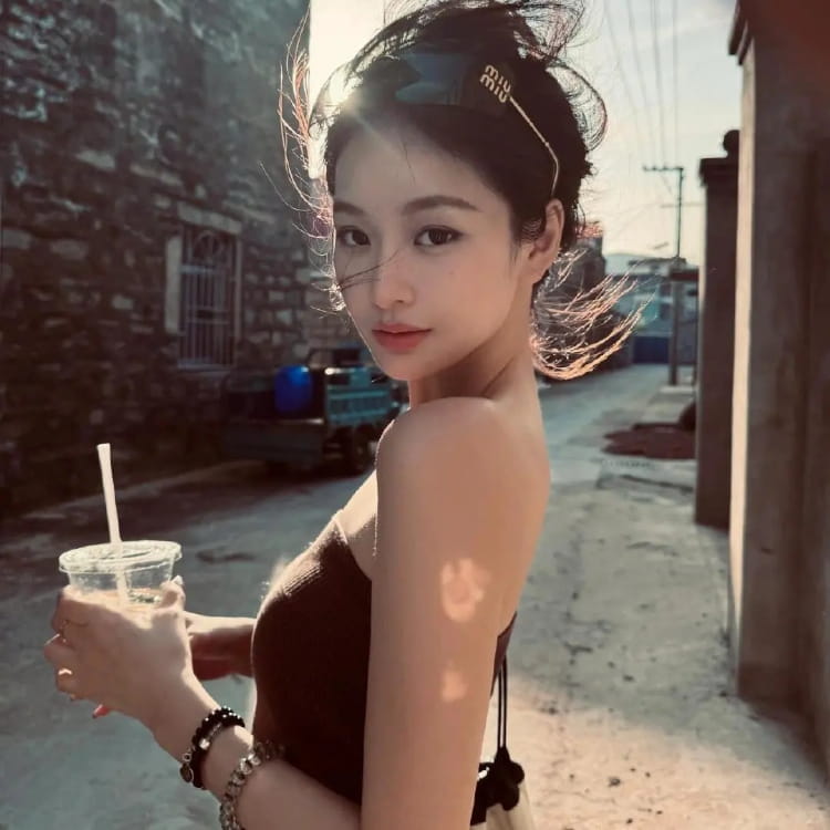 比特币今日行情预警：关键点位96000至100500区间操作策略，警惕高位回调风险