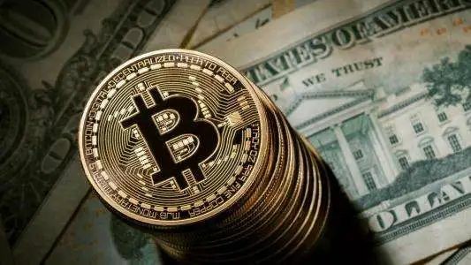 极度恐慌下的反弹契机：11月17日BTC/ETH技术与资金面深度解析