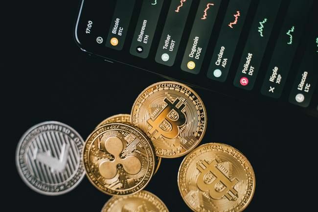 市场要闻:比特币突破62,000美元,美股大涨,Ripple被罚款1.25亿美元