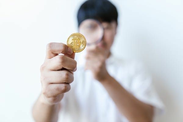 WLFI代币解锁风暴：Dolomite借贷协议如何成为市场稳定器？深度解析DOLO币价值支撑与风险对冲策略