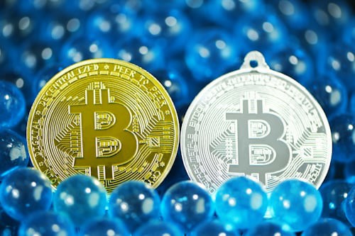 SOL价格关键点位分析:127美元生死线能否守住?美联储降息影响深度解读