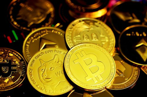 山寨币牛市初现,布局DYDX、FTT、MOG百倍潜力币