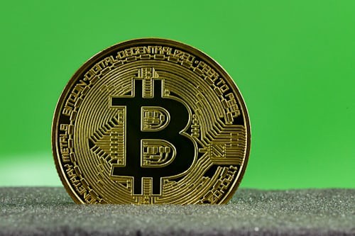 加密货币市场术语全解析:从一级市场到交易策略