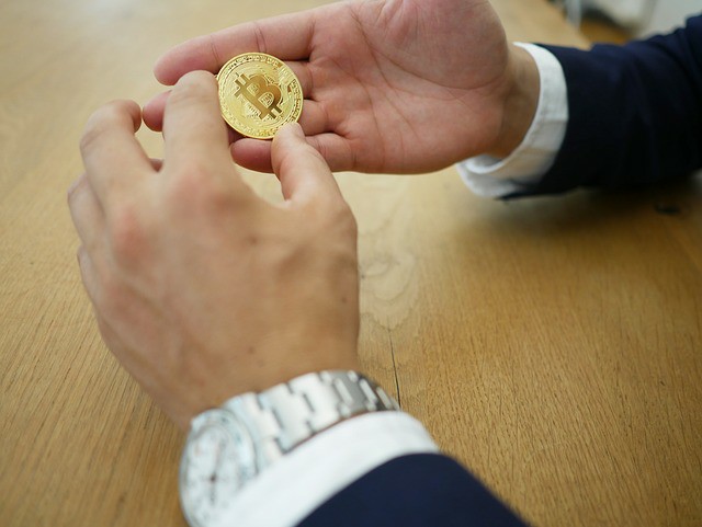Solana逆袭超越以太坊,开发者增长创历史新高