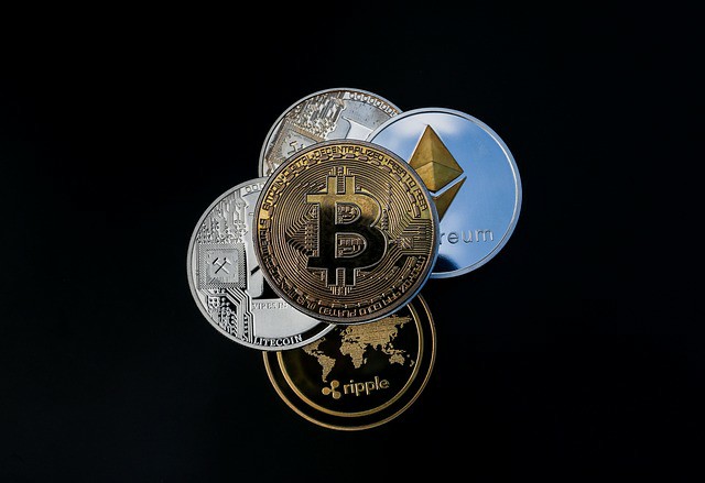 特朗普家族发币暴涨背后:金融削藩与美元话语权争夺