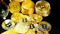 山寨币暴跌比特币坚挺，市场分化下的抄底策略与特朗普政策展望